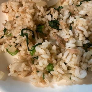 幼児食☆ツナと玉ねぎのチャーハン